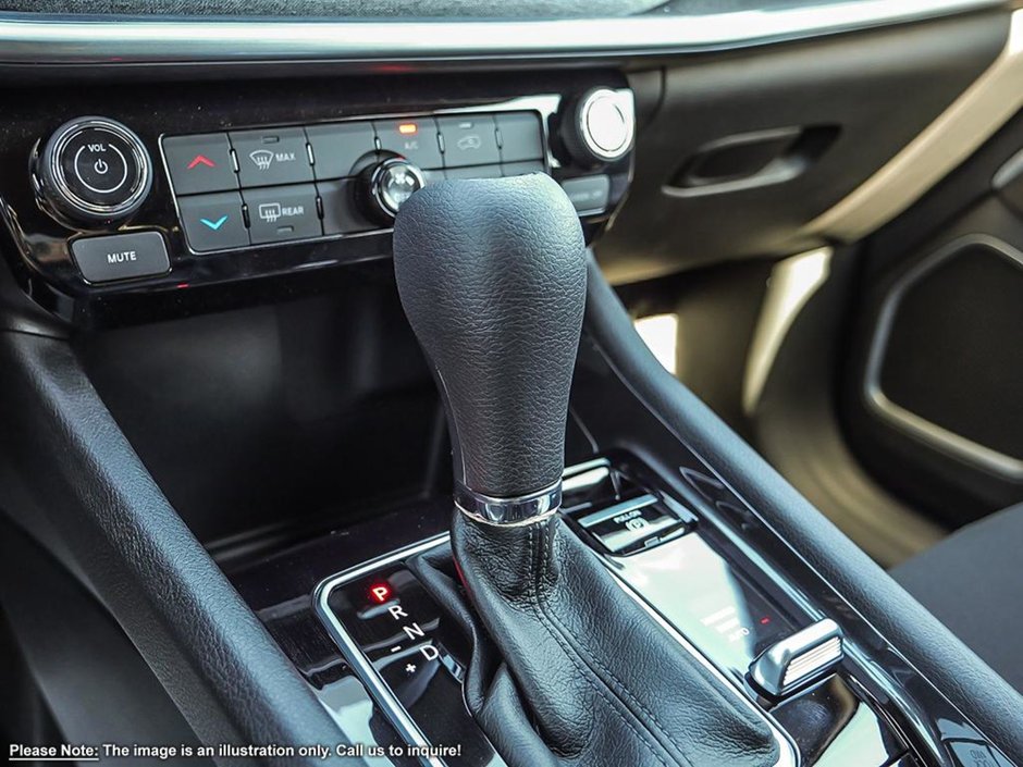 2025 Jeep Compass SPORT IN SILVER METALLIC EQUIPPED WITH A 2.0L TURBO I4 , 4X4 , 8SPD AUTO , TERRAIN MGMT , FCW , ACTIVE LANE MGMT , BACKUP CAM ,-16