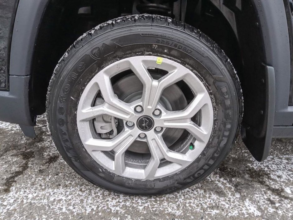 2025 Jeep Compass SPORT IN DIAMOND BLACK EQUIPPED WITH A 2.0L TUBRO I4 , 4X4 , 8SPD AUTO , TERRAIN MGMT , FCW , ACTIVE LANE MGMT , BACKUP CAM , AU-5