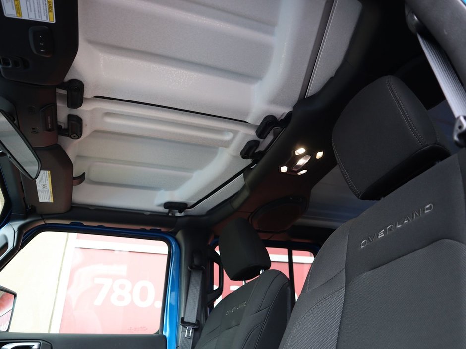 2021 Jeep Gladiator OVERLAND IN HYDRO BLUE PEARL EQUIPPED WITH A 3.6L V6 , 4X4 , 8SPD AUTO , ALPINE AUDIO , LSD , SAFETY GROUP , COLD WEATHER , TRAI-18