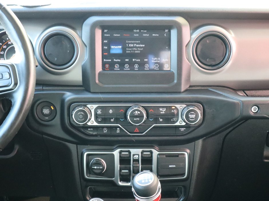 2023 Jeep Gladiator SPORT S IN BRIGHT WHITE EQUIPPED WITH A 3.6L V6 , 4X4 , 6SPD MANUAL , 17INCH RIMS , HARDTOP , COLD WEATHER GROUP , CONVENIENCE G-20