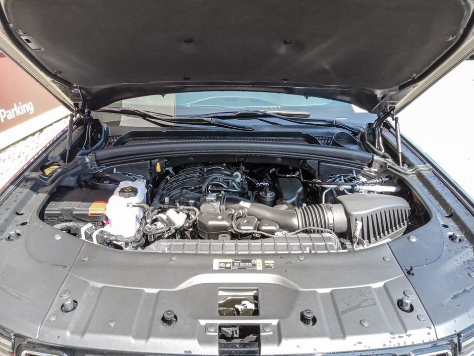 2024 Jeep Grand Cherokee L LIMITED IN BALTIC GREY EQUIPPED WITH A 3.6L V6 , 4X4 , 8SPD TF AUTO , 20INCH RIMS , PANO SUNROOF , LEATHERETTE HEATED SEATS + SW-9