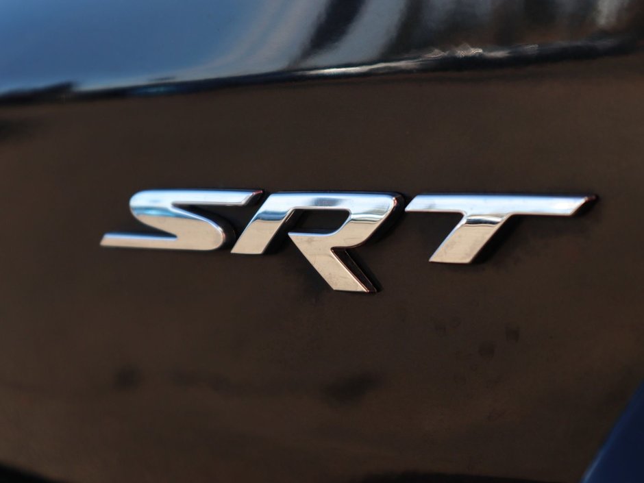 2016 Jeep Grand Cherokee SRT IN BRILLIANT BLACK EQUIPPED WITH A 6.4L SRT V8 , 4X4 , 8SPD TF AUTO , PANORAMIC SUNROOF , 19 SPEAKER HK AUDIO , 20INCH RIMS-11