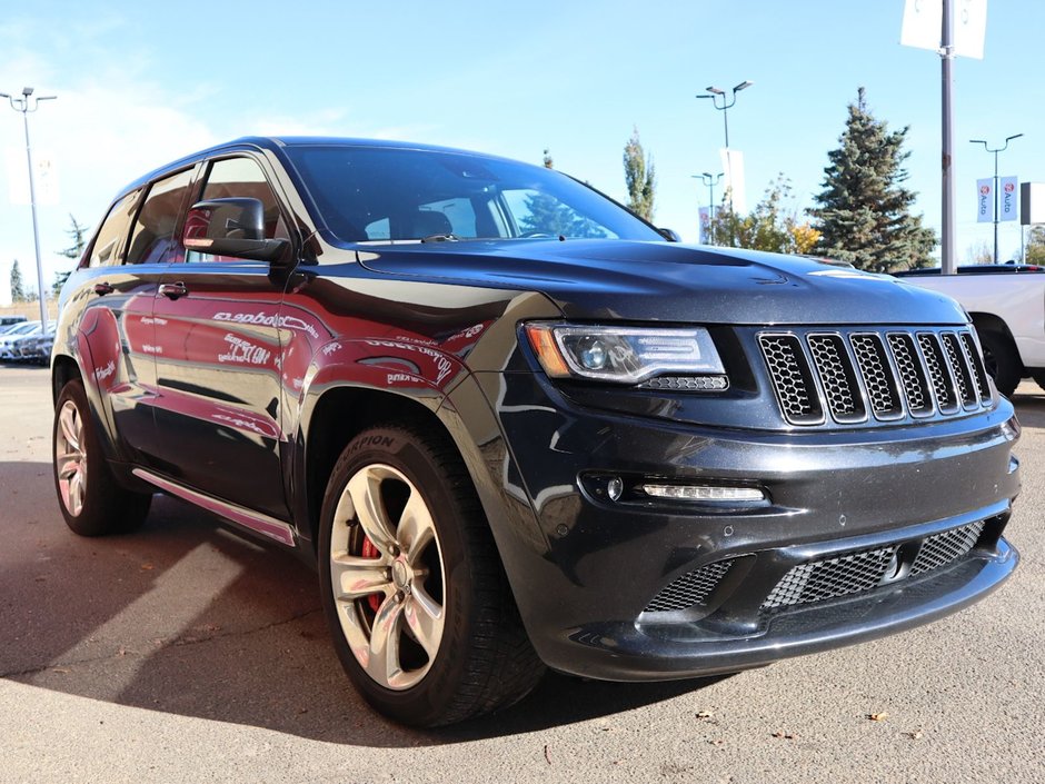 2016 Jeep Grand Cherokee SRT IN BRILLIANT BLACK EQUIPPED WITH A 6.4L SRT V8 , 4X4 , 8SPD TF AUTO , PANORAMIC SUNROOF , 19 SPEAKER HK AUDIO , 20INCH RIMS-9