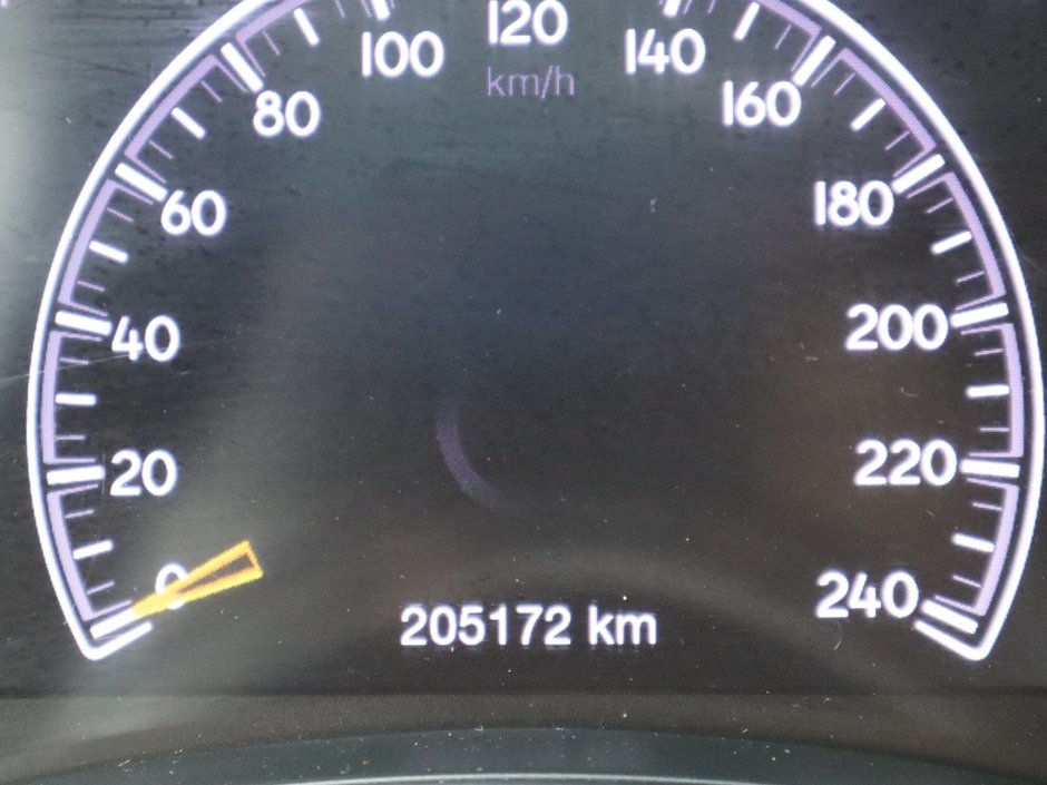 2020 Jeep Grand Cherokee LAREDO IN DIAMOND BLACK EQUIPPED WITH A 3.6L V6 , 4X4 , 8SPD TF AUTO , BACKUP CAM , BSM/RCPD , PARK SENSE REAR , KEYLESS ENTRY W-27