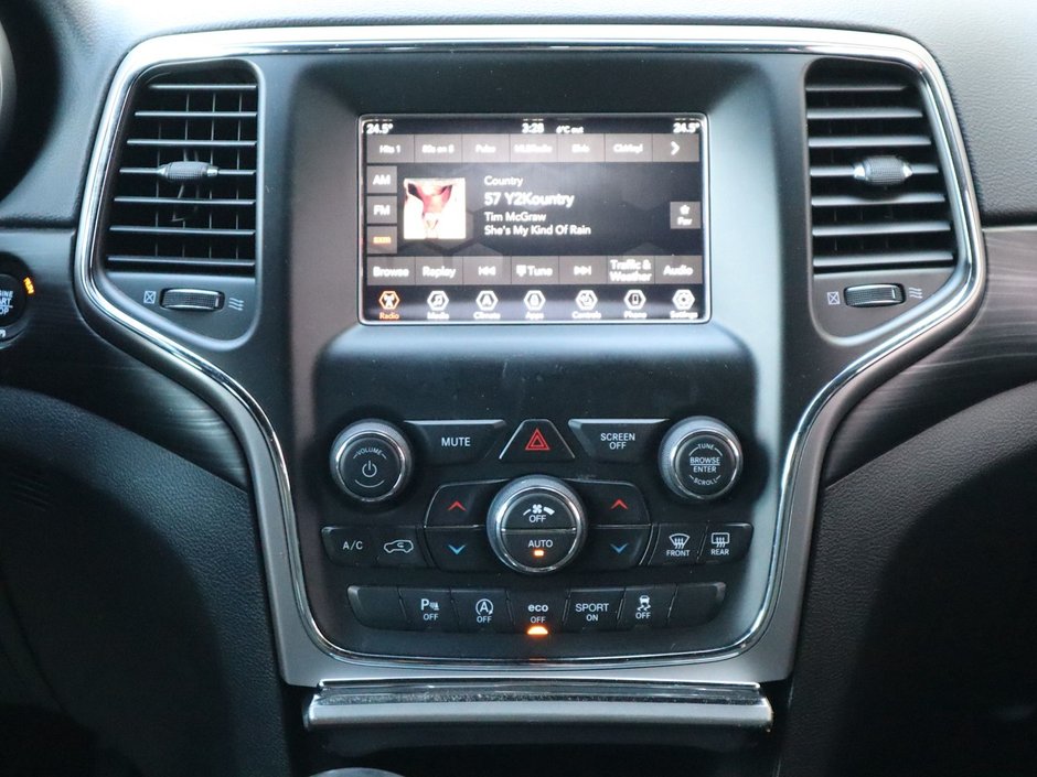 2021 Jeep Grand Cherokee LAREDO IN BRIGHT WHITE EQUIPPED 3.6L V6 , 4X4 , 8SPD TF AUTO , BSM/RCPD , BACKUP CAM , PARK SENSE REAR , HEATED SEATS + SW , KEY-21