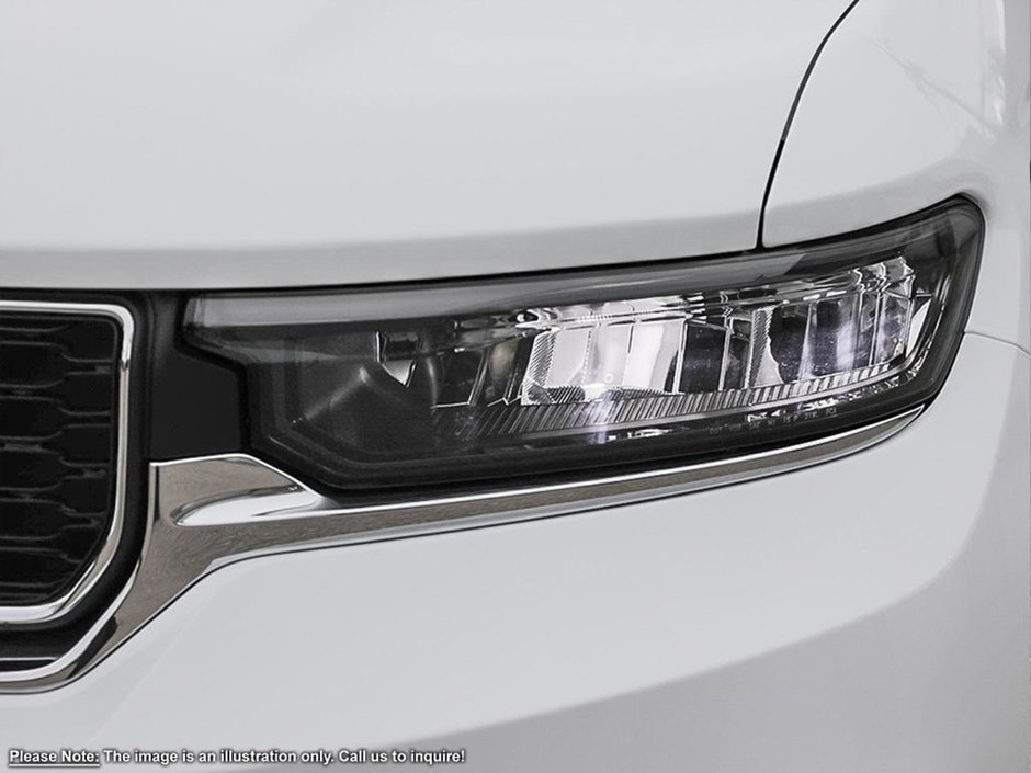 2024 Jeep Grand Cherokee LAREDO IN BRIGHT WHITE EQUIPPED WITH A 3.6L V6 , 4X4 , 8SPD TF AUTO , 18INCH RIMS , HEATED SEATS + SW , DIGITAL DASH , ADV CRUIS-9