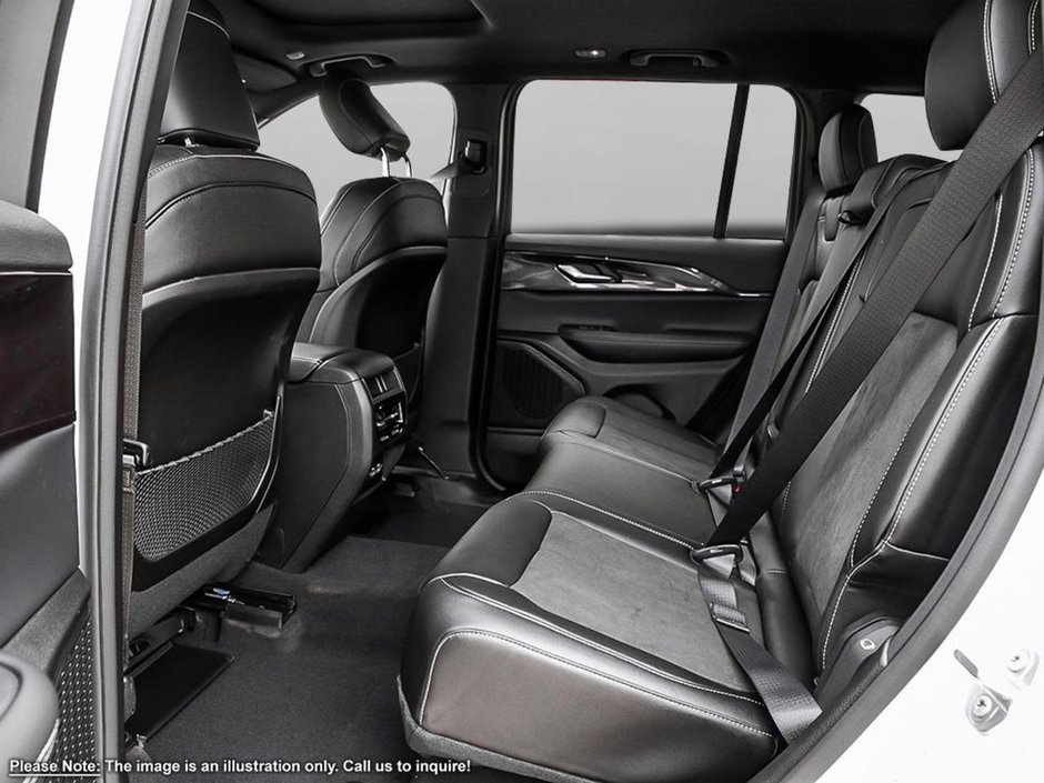 2024 Jeep Grand Cherokee ALTITUDE IN BRIGHT WHITE EQUIPPED WITH A 3.6L V6 , 4X4 , 8SPD TF ATUO , SUNROOF , FINSIHING PACKAGE , 20INCH RIMS , POWER LIFTGA-20