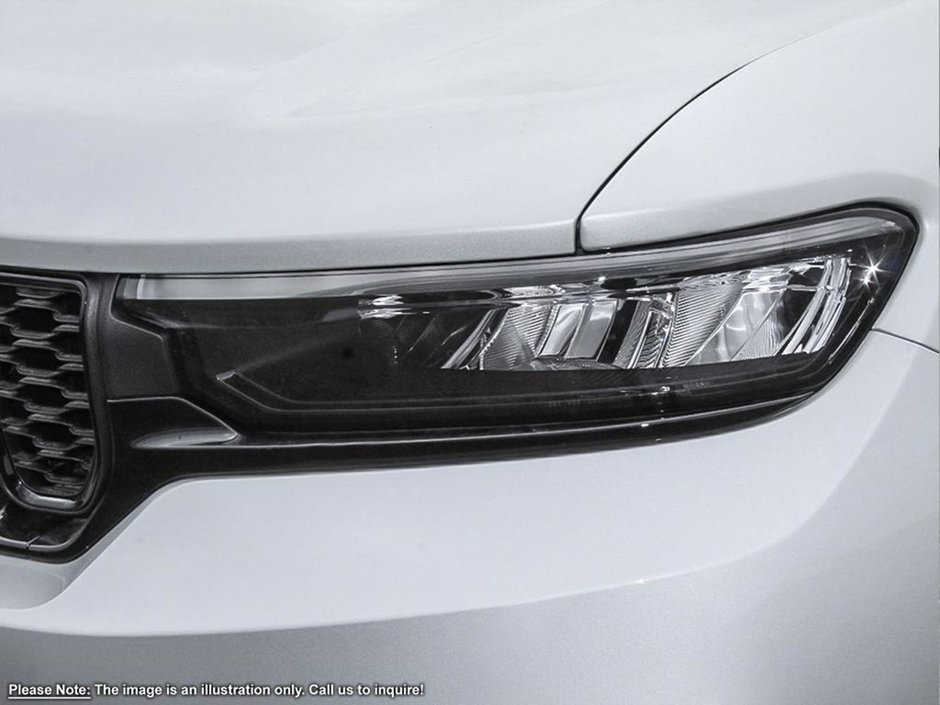 2024 Jeep Grand Cherokee ALTITUDE IN SILVER ZYNITH EQUIPPED WITH A 3.6L V6 , 4X4 , 8SPD TF AUTO , SUNROOF , MOPAR FINISHING PCKG , LEATHERETTE HEATED SEA-7