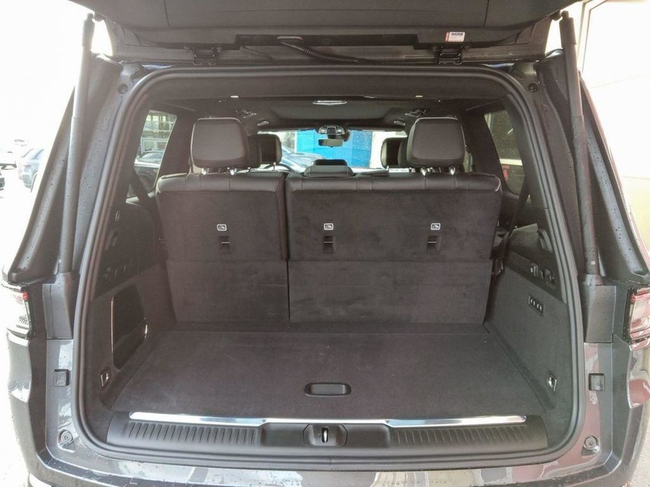 2024 Jeep Grand Wagoneer SERIES II OBSIDIAN IN BALTIC GREY EQUIPPED WITH A 3.0L TWIN TURBO I6 , 4X4 , 8SPD AUTO , FLEX SEATING GROUP , CONVENIENCE GROUP-11