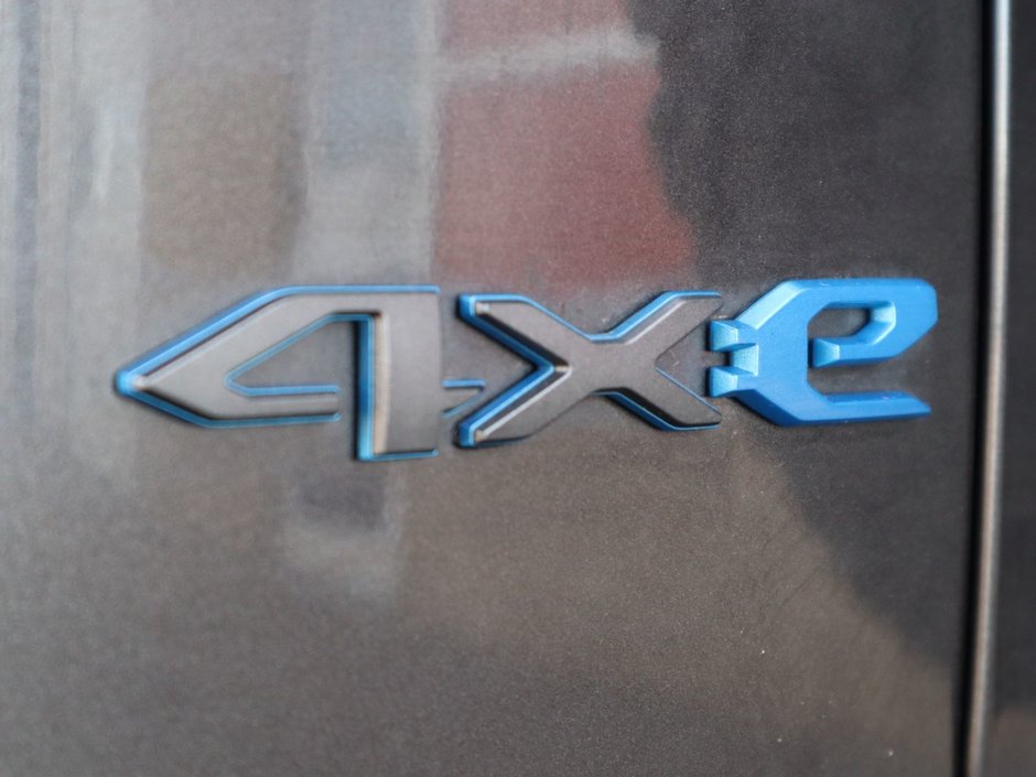 2022 Jeep Wrangler 4xe UNLIMITED RUBICON 4XE IN GRANITE METALLIC EQUIPPED WITH A 2.0L TURBO I4 PHEV , 4X4 , 8SPD TF AUTO , SAFETY GROUP , OFF ROAD CAM-14