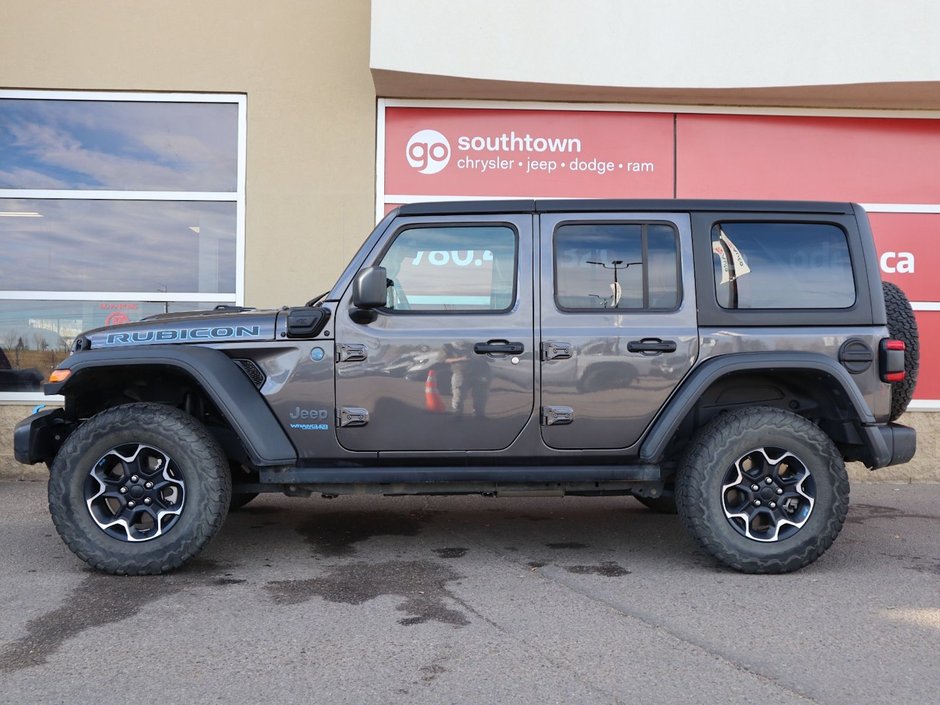 2022 Jeep Wrangler 4xe UNLIMITED RUBICON 4XE IN GRANITE METALLIC EQUIPPED WITH A 2.0L TURBO I4 PHEV , 4X4 , 8SPD TF AUTO , SAFETY GROUP , OFF ROAD CAM-5
