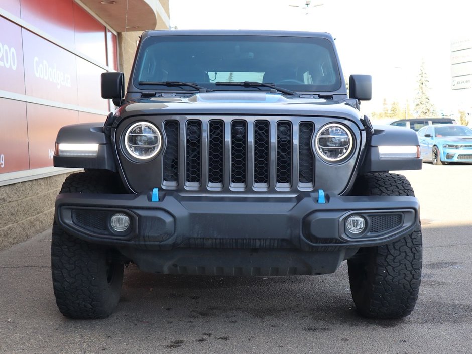 2022 Jeep Wrangler 4xe UNLIMITED RUBICON 4XE IN GRANITE METALLIC EQUIPPED WITH A 2.0L TURBO I4 PHEV , 4X4 , 8SPD TF AUTO , SAFETY GROUP , OFF ROAD CAM-1