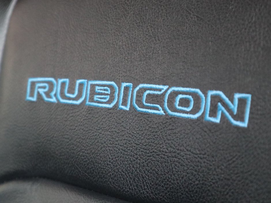 2022 Jeep Wrangler 4xe UNLIMITED RUBICON 4XE IN GRANITE METALLIC EQUIPPED WITH A 2.0L TURBO I4 PHEV , 4X4 , 8SPD TF AUTO , SAFETY GROUP , OFF ROAD CAM-18