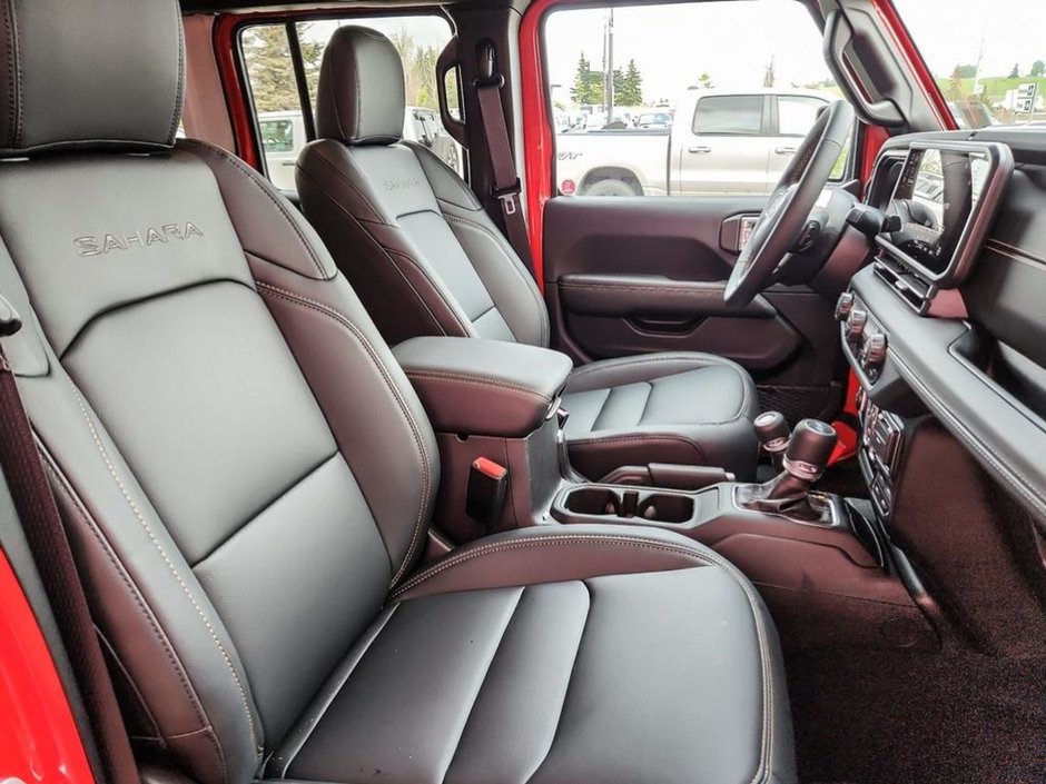 2024 Jeep Wrangler 4xe SAHARA, 2L I-4 TURBO PHEV, 12.3 UCONNECT 5 W/ NAV, ALPINE PREMIUM AUDIO, REMOTE START, ADAPTIVE CRUISE, FRNT HTD SEATS & STEERIN-21