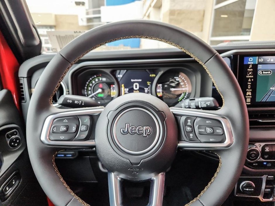 2024 Jeep Wrangler 4xe SAHARA, 2L I-4 TURBO PHEV, 12.3 UCONNECT 5 W/ NAV, ALPINE PREMIUM AUDIO, REMOTE START, ADAPTIVE CRUISE, FRNT HTD SEATS & STEERIN-13