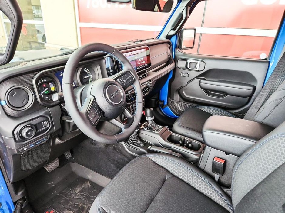 2024 Jeep Wrangler 4xe Wrangler 4XE Rubicon, 2.0L I-4 Turbo PHEV, Off Road ready with enhanced suspension, 3 piece hardtop-12