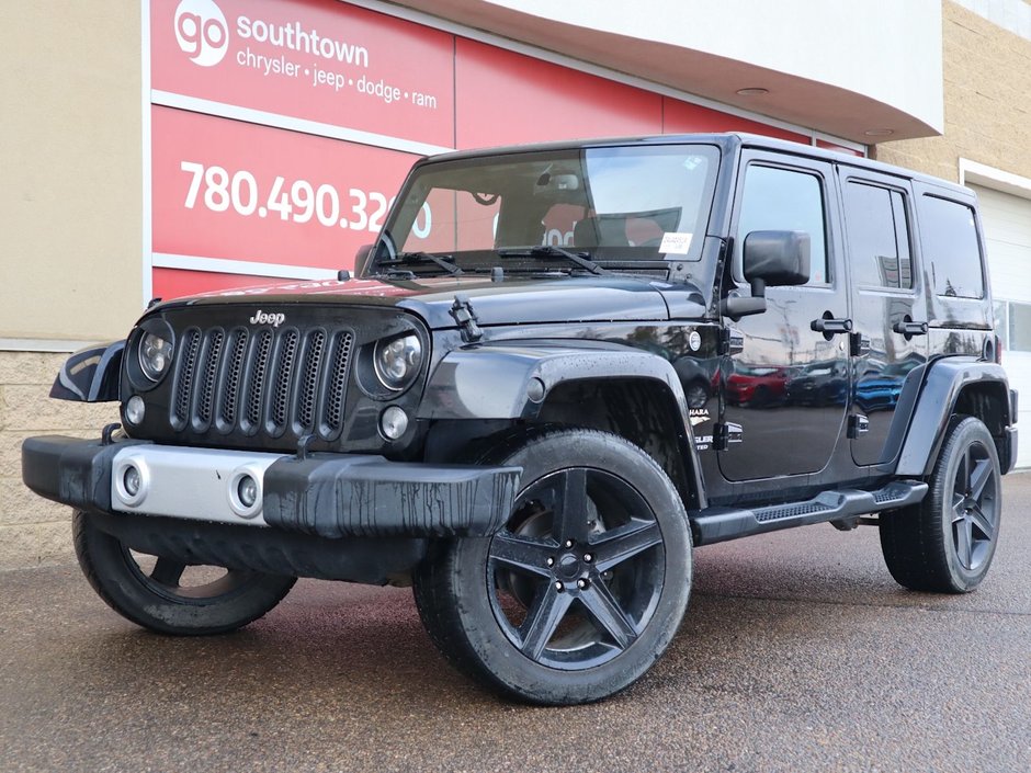 2015 Jeep Wrangler Unlimited UNLIMITED SAHARA IN BLACK EQUIPPED WITH A 3.6L V6 , 4X4 , AUTO TRANSMISSION , 18INCH RIMS , REMOTE START , NAV , HEATED FRONT SE-0