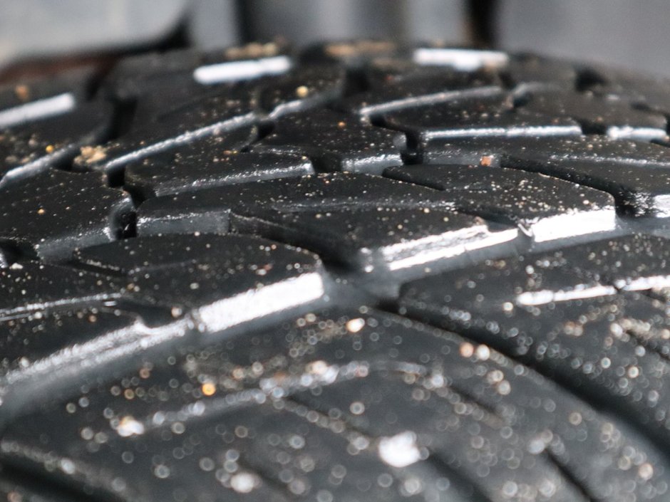 2015 Jeep Wrangler Unlimited UNLIMITED SAHARA IN BLACK EQUIPPED WITH A 3.6L V6 , 4X4 , AUTO TRANSMISSION , 18INCH RIMS , REMOTE START , NAV , HEATED FRONT SE-5