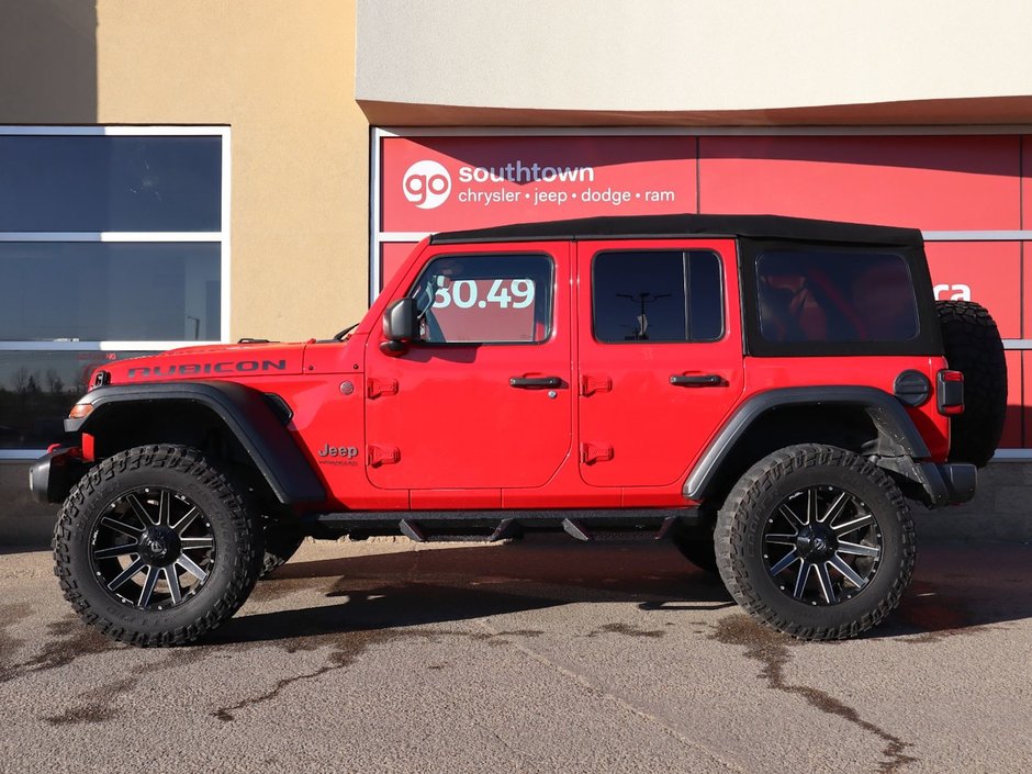 2018 Jeep Wrangler Unlimited UNLIMITED RUBICON IN FIRECRACKER RED EQUIPPED WITH A 3.6L V6 , 4X4 , 8SPD AUTO , 17INCH RIMS , 8.4INCH W/NAV , ALPINE AUDIO , LE-5