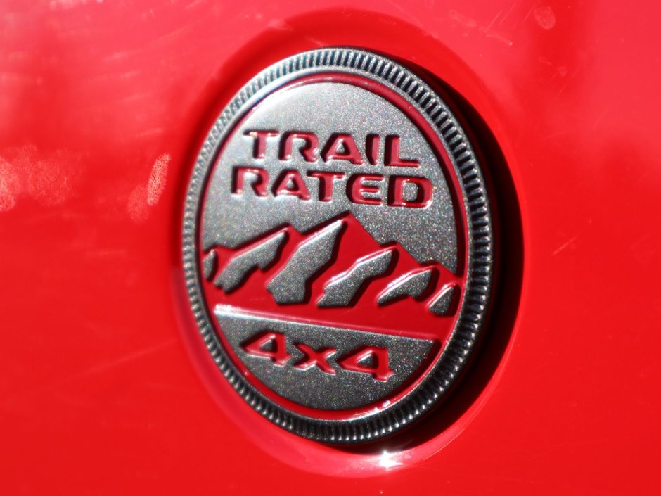 2018 Jeep Wrangler Unlimited UNLIMITED RUBICON IN FIRECRACKER RED EQUIPPED WITH A 3.6L V6 , 4X4 , 8SPD AUTO , 17INCH RIMS , 8.4INCH W/NAV , ALPINE AUDIO , LE-11