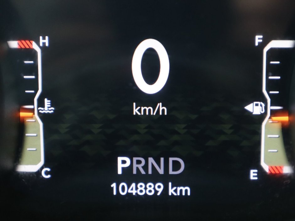 2019 Jeep Wrangler Unlimited SPORT IN GRANITE METALLIC EQUIPPED WITH A 2.0L TURBO I4 W/ETORQUE , 4X4 , 8SPD AUTO , 17INCH RIMS , ANTI SLIP DIFF REAR , COLD W-25