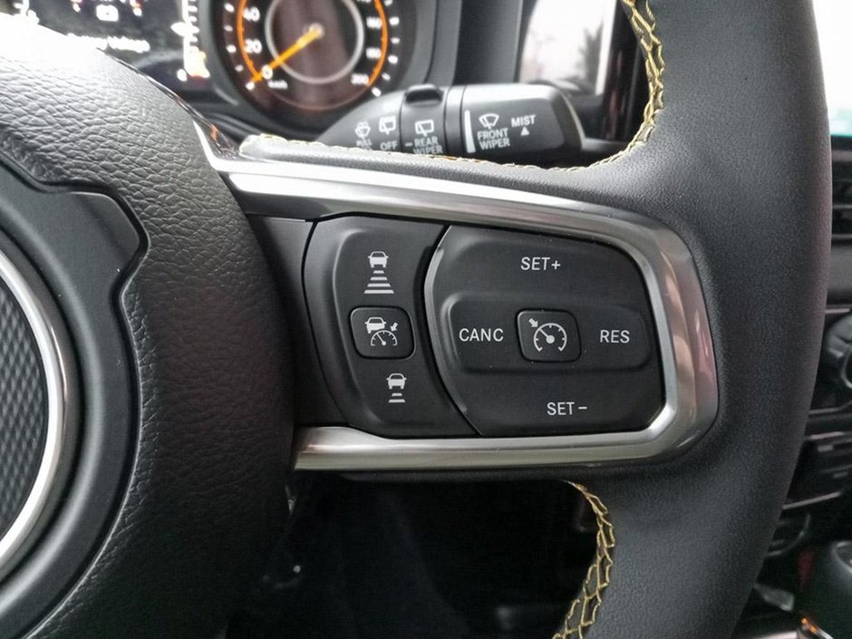 2024 Jeep Wrangler SAHARA, 2L I-4 TURBO, 12.3 UCONNECT 5, REMOTE START, ADAPTIVE CRUISE, FRNT HTD SEATS & STEERING WHEEL-17