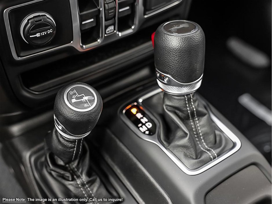 2024 Jeep Wrangler SAHARA IN BRIGHT WHITE EQUIPPED WITH A 3.6L V6 , 4X4 , 8SPD TF AUTO , SIDE STEPS , SAFETY GROUP , ADV CRUISE , 12.3INCH TOUCHSCR-14