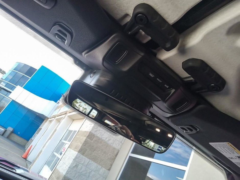 2024 Jeep Wrangler RUBICON X IN TUSCADERO PEARL EQUIPPED WITH A 3.6L V6 , 4X4 , 8SPD TF AUTO , TRAILER TOW/HD ELECTRICAL , RECON PCKG , 12.3INCH TO-20