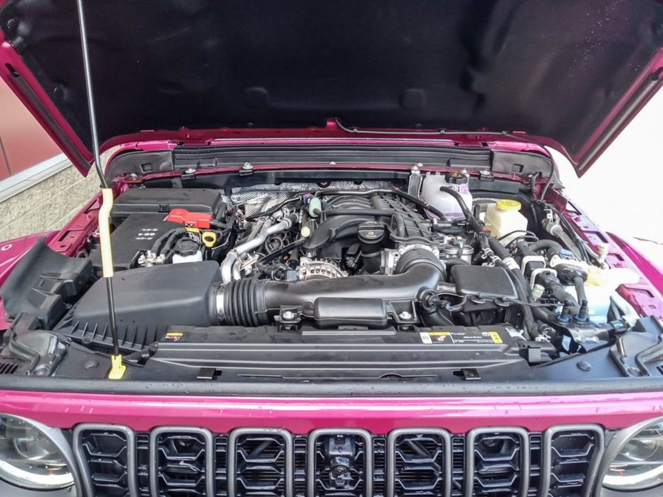 2024 Jeep Wrangler RUBICON X IN TUSCADERO PEARL EQUIPPED WITH A 3.6L V6 , 4X4 , 8SPD TF AUTO , TRAILER TOW/HD ELECTRICAL , RECON PCKG , 12.3INCH TO-9