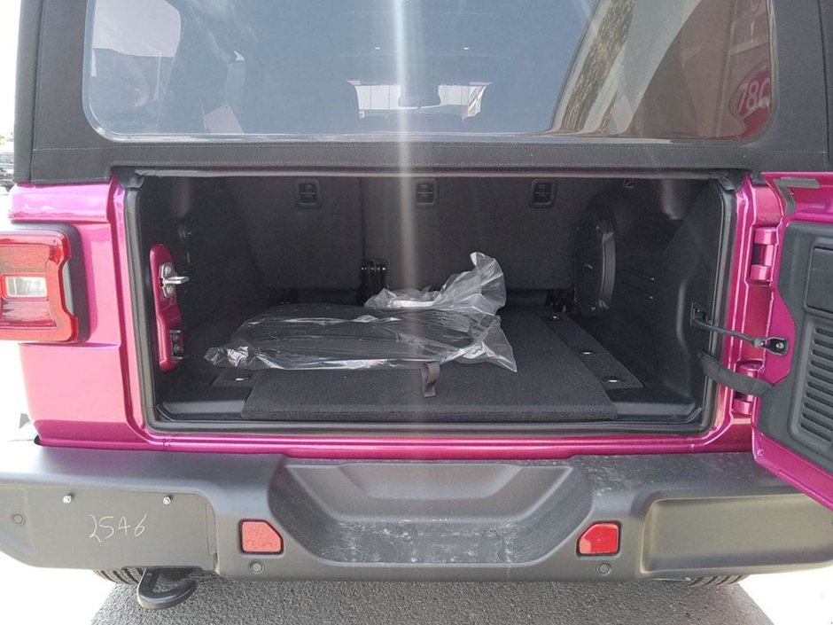 2024 Jeep Wrangler SPORT S IN TUSCADERO PEARL EQUIPPED WITH A 3.6L V6 , 4X4 , 8SPD TF AUTO , 17INCH RIMS , SAFETY GROUP , TECH GROUP , CONVENIENCE-11