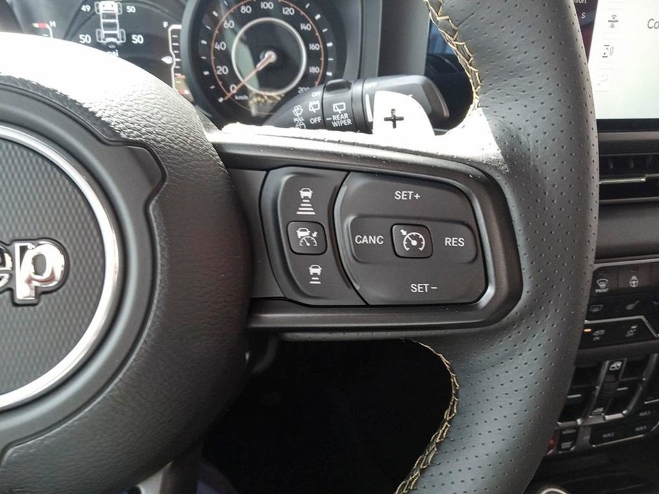 2024 Jeep Wrangler RUBICON 392 FINAL EDITION IN SILVER ZYNITH EQUIPPED WITH A SRT HEMI 6.4L V8 , 4X4 , 8SPD TF AUTO , SKY ONE TOUCH PWR TOP , 392 N-17