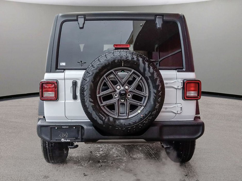 2025 Jeep Wrangler SPORT S IN BRIGHT WHITE EQUIPPED WITH A 2.0L TURBO I4 , 4X4 , 8SPD TF AUTO , HARDTOP , CONVENIENCE GROUP , HEATED SEATS + SW , D-4