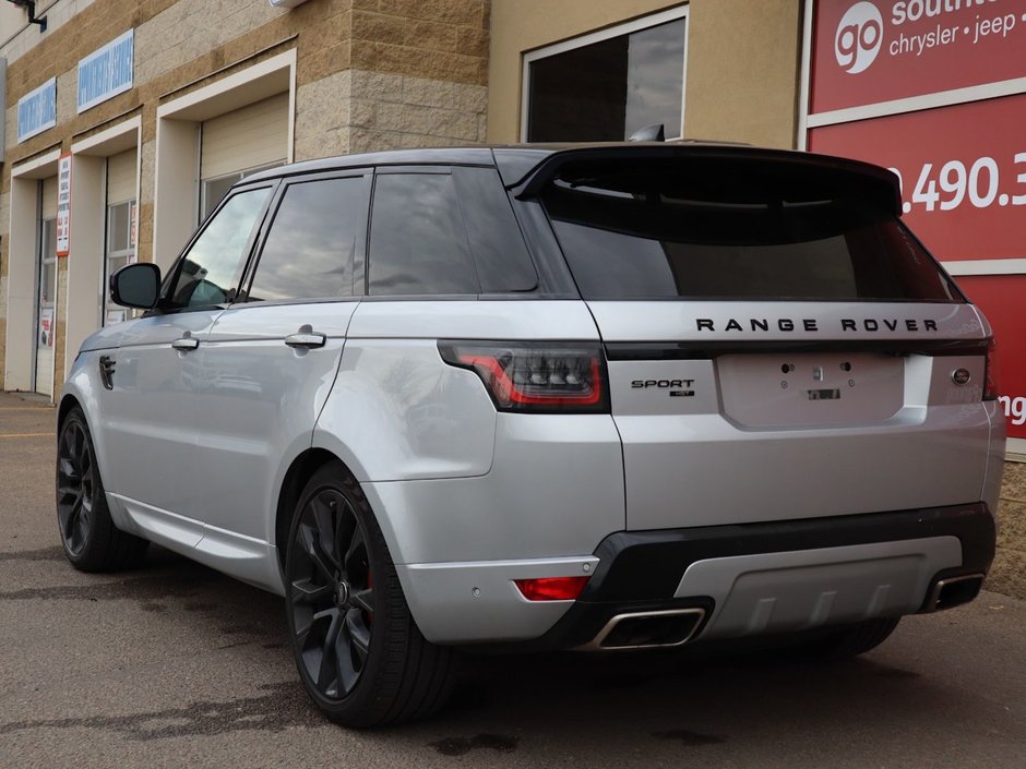 2021 Land Rover Range Rover Sport HST - 4WD, RARE BLUE INTERIOR, HEATED FRONT AND REAR SEATS, PANO MOONROOF, BLIND SPOT AND MUCH MORE!-8