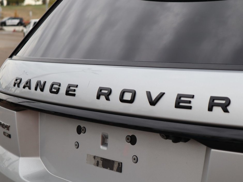 2021 Land Rover Range Rover Sport HST - 4WD, RARE BLUE INTERIOR, HEATED FRONT AND REAR SEATS, PANO MOONROOF, BLIND SPOT AND MUCH MORE!-12