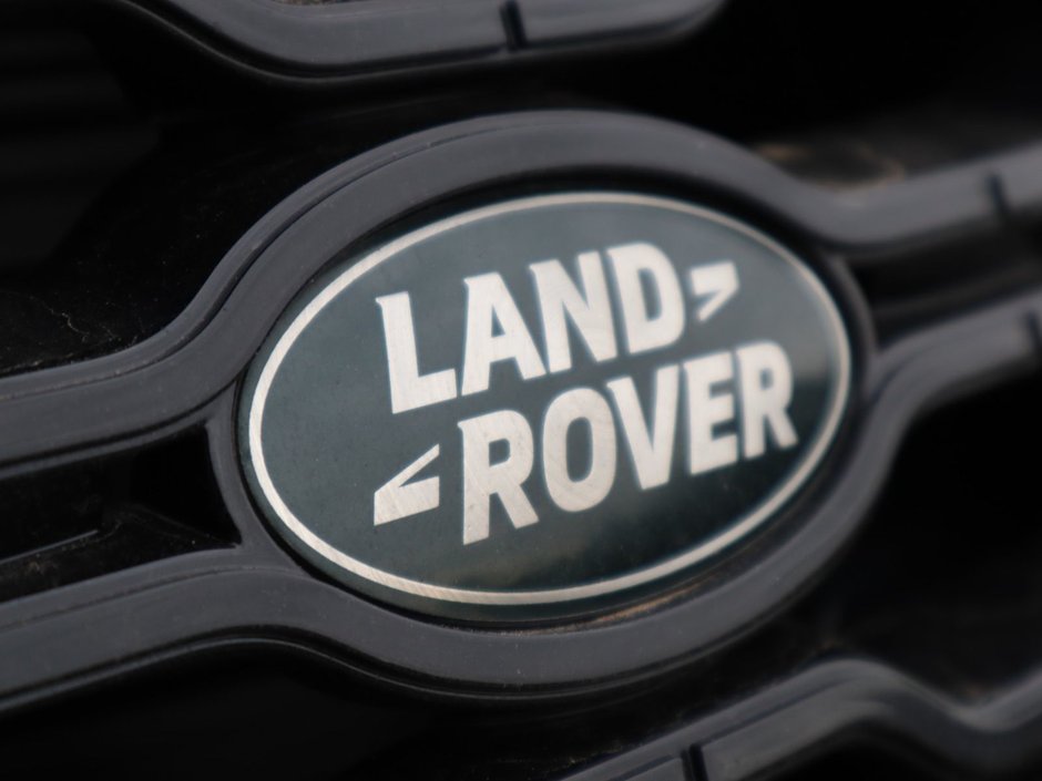 2021 Land Rover Range Rover Sport HST - 4WD, RARE BLUE INTERIOR, HEATED FRONT AND REAR SEATS, PANO MOONROOF, BLIND SPOT AND MUCH MORE!-3