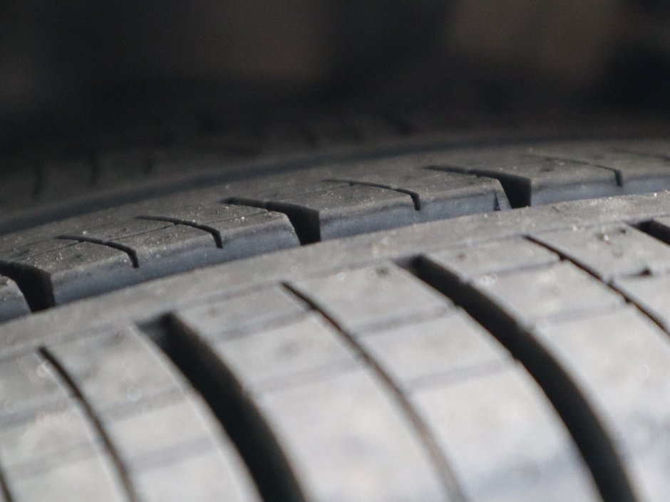 2021 Land Rover Range Rover Sport HST - 4WD, RARE BLUE INTERIOR, HEATED FRONT AND REAR SEATS, PANO MOONROOF, BLIND SPOT AND MUCH MORE!-6