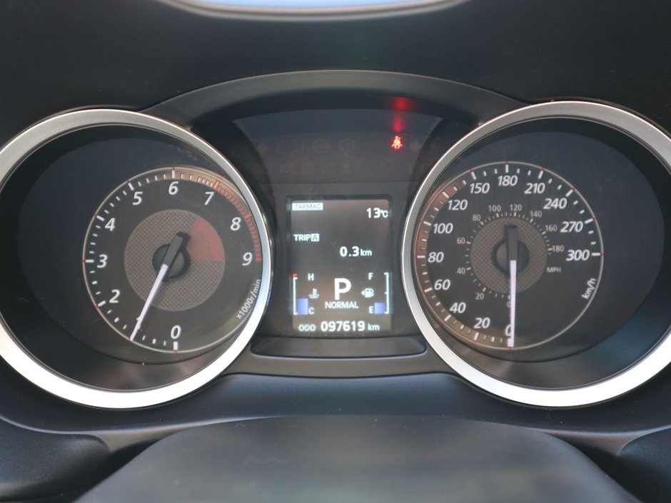 2014 Mitsubishi Lancer Evolution EVO MR IN WHITE EQUIPPED WITH A 2.0L TURBO I4 , AWD , 6SPD AUTO , PADDLE SHIFTERS , LEATHER HEATED SEATS , AC , CRUISE , PREMIUM-23