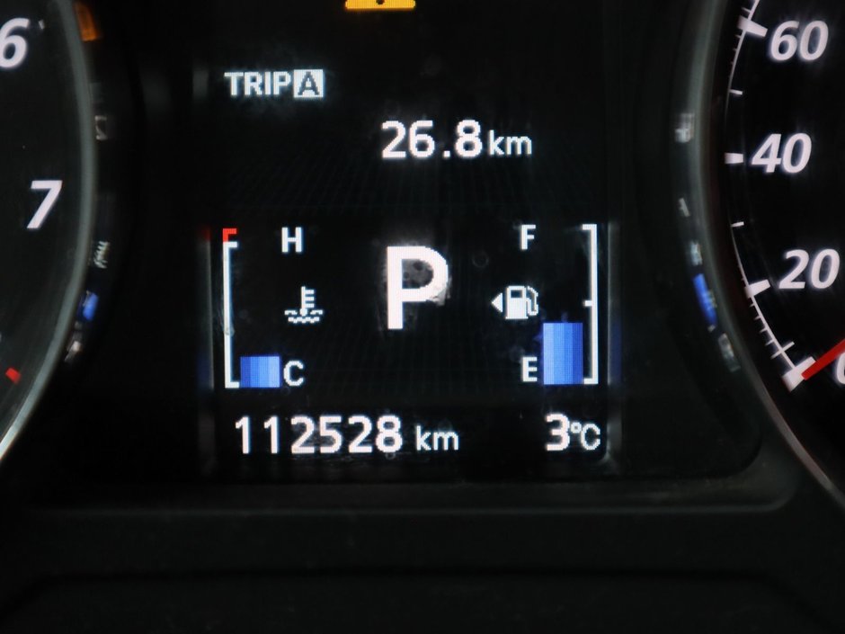 2020 Mitsubishi RVR SE IN SILVER EQUIPPED WITH A 2.4L I4 , AWD , CVT AUTO , CLOTH HEATED SEATS , BACKUP CAM , AC , CRUISE , SW CONTROLS , APPLE CARP-22