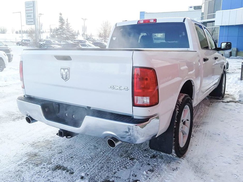 2023 Ram 1500 Classic TRADESMAN, 5.7L HEMI V8, REVERSE CAMERA, PROTECTION GROUP, BLOCK HEATER, CLASS IV HITCH RECEIVER-24