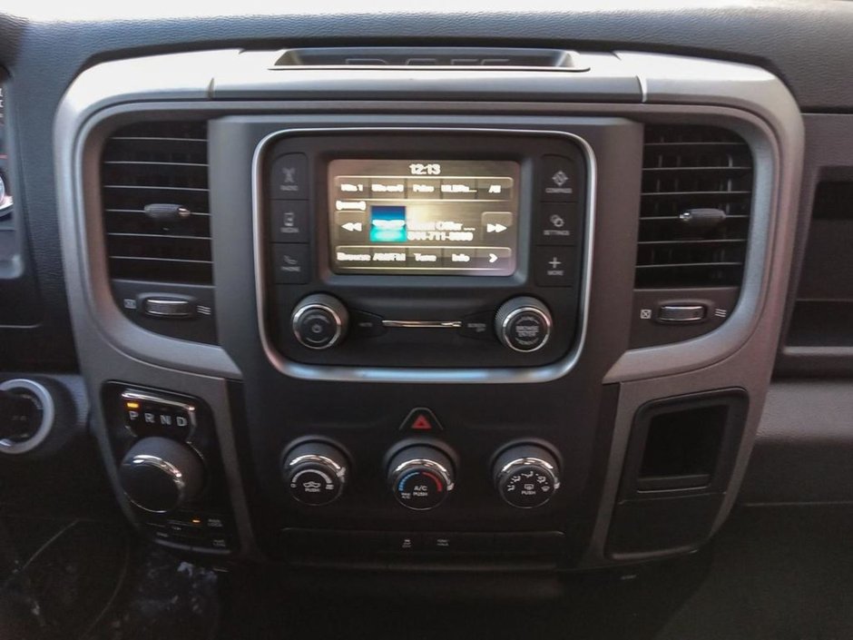 2023 Ram 1500 Classic TRADESMAN, 5.7L HEMI V8, REVERSE CAMERA, PROTECTION GROUP, BLOCK HEATER, CLASS IV HITCH RECEIVER-17