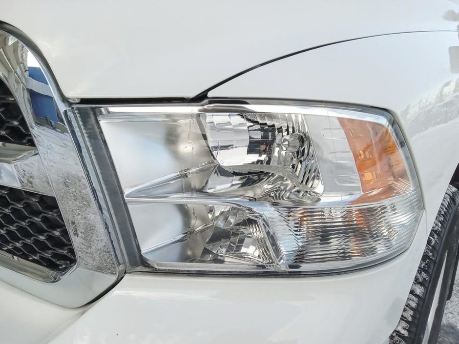 2023 Ram 1500 Classic TRADESMAN, 5.7L HEMI V8, REVERSE CAMERA, PROTECTION GROUP, BLOCK HEATER, CLASS IV HITCH RECEIVER-7