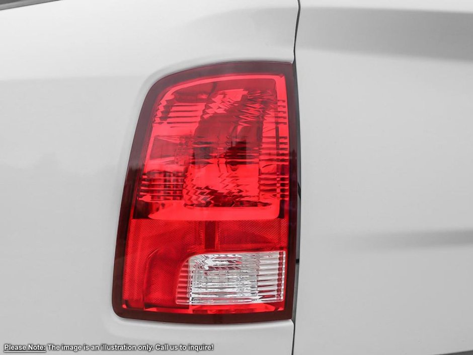 2023 Ram 1500 Classic TRADESMAN, 5.7L HEMI V8, REVERSE CAMERA, PROTECTION GROUP, BLOCK HEATER, CLASS IV HITCH RECEIVER-10