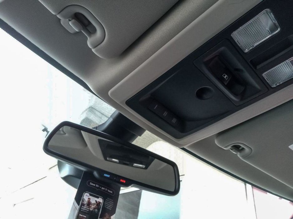 2023 Ram 1500 Classic SLT BLACK APPEARANCE, HEATED SEATS AND WHEEL, LUXURY GROUP-19