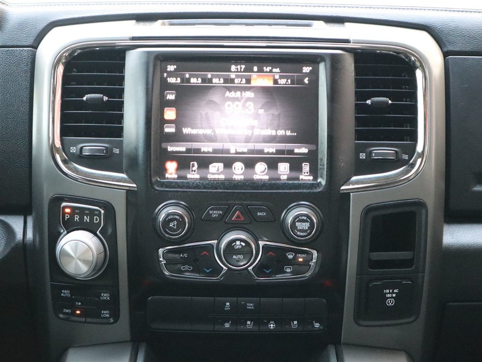 2017 Ram 1500 SPORT IN BRILLIANT BLACK EQUIPPED WITH A 5.7L HEMI V8 , 4X4 , 8SPD TF AUTO , BACKUP CAM , 121L TANK , SUNROOF , BLACK PCKG , 20I-23