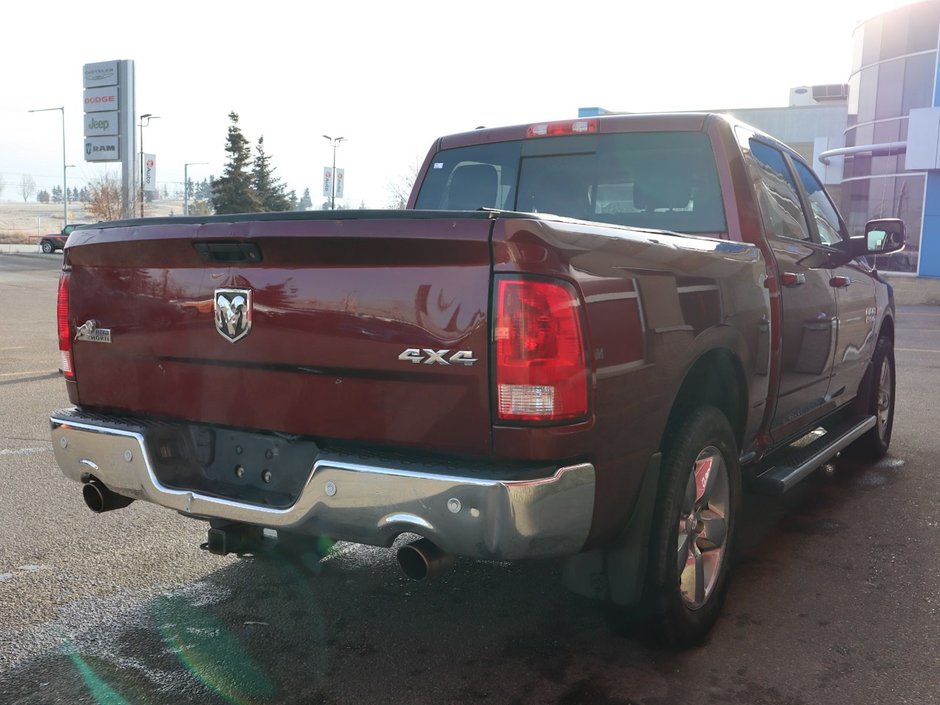 2017 Ram 1500 BIG HORN IN RED PEARL EQUIPPED WITH A 5.7L HEMI V8 , 4X4 , 8SPD TF AUTO , DUAL ZONE AC , 121L TANK , BACKUP CAM , PARK SENSE , R-9