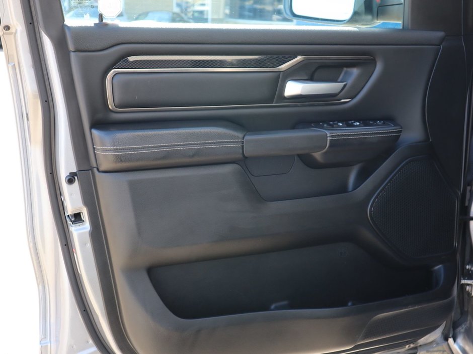 2021 Ram 1500 REBEL IN BILLET SILVER EQUIPPED WITH A 3.0L TURBO DIESEL V6 , 8SPD AUTO , 4X4 , LVL 1 EQUIPMENT GROUP , COLD WEATHER GROUP , 8.4-17