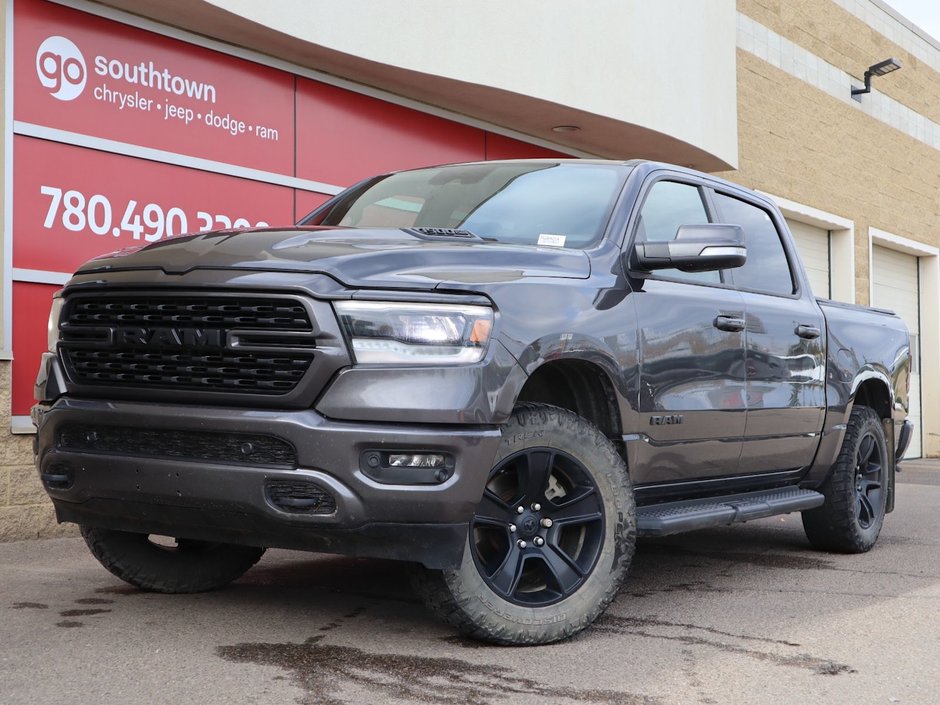 2022 Ram 1500 SPORT IN GRANITE METALLIC EQUIPPED WITH A 5.7L HEMI V8 , 4X4 , 8SPD AUTO , SPORT HOOD , SIDE STEPS , TRI FOLD TONNEAU , LVL 2 EQ-0