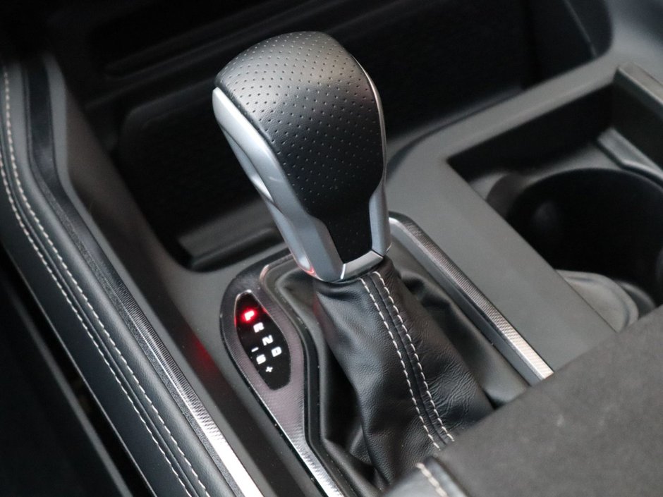 2022 Ram 1500 TRX IN DIAMOND BLACK EQUIPPED WITH A 6.2L SUPERCHARGED V8 , 4X4 , 8SPD TF AUTO , PANORAMIC SUNROOF , TRX LVL 1 , LOCKING REAR AX-27