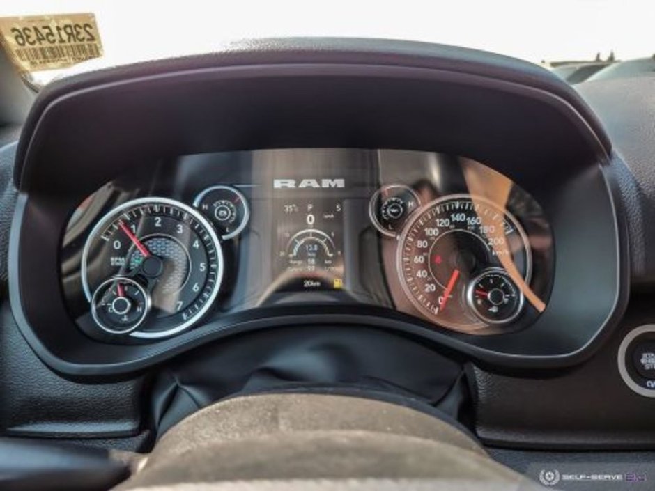 2023 Ram 1500 TRADESMAN IN BRIGHT WHITE EQUIPPED WITH A 5.7L HEMI V8 W/ETORQUE , 4X4 , 8SPD AUTO , TRADESMAN LVL 1 , 3.92 REAR AXLE RATIO , AN-13