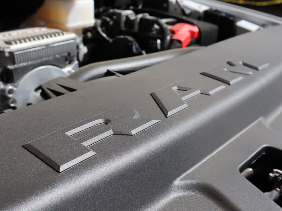 2023 Ram 1500 TRADESMAN IN BRIGHT WHITE EQUIPPED WITH A 5.7L HEMI V8 , 4X4 , 8SPD AUTO , CLASS IV HITCH RECEIVER , ANTI SPIN DIFF , 3.92 REAR-28